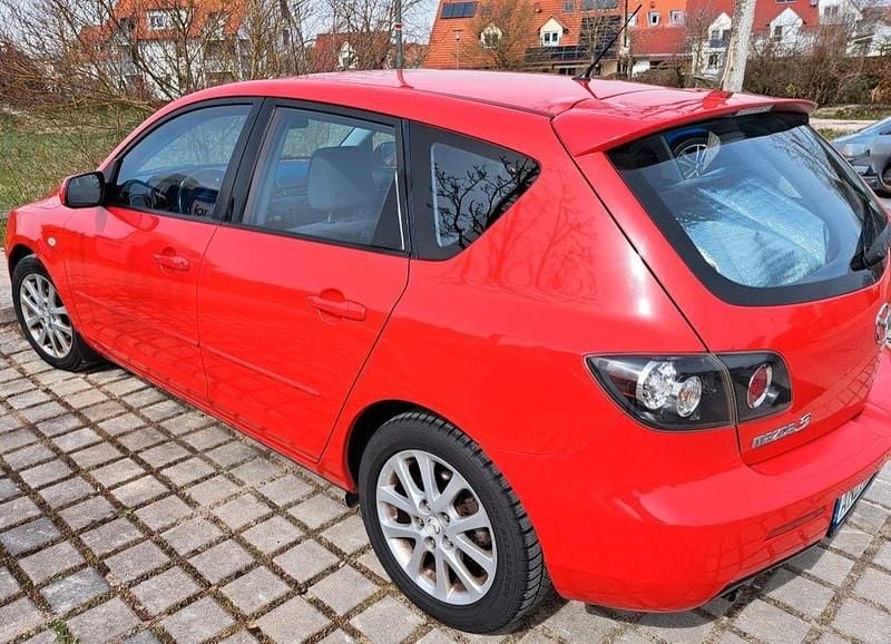 Gebraucht Mazda 3 105 PS (77 kW) 2008 Rot Limousine