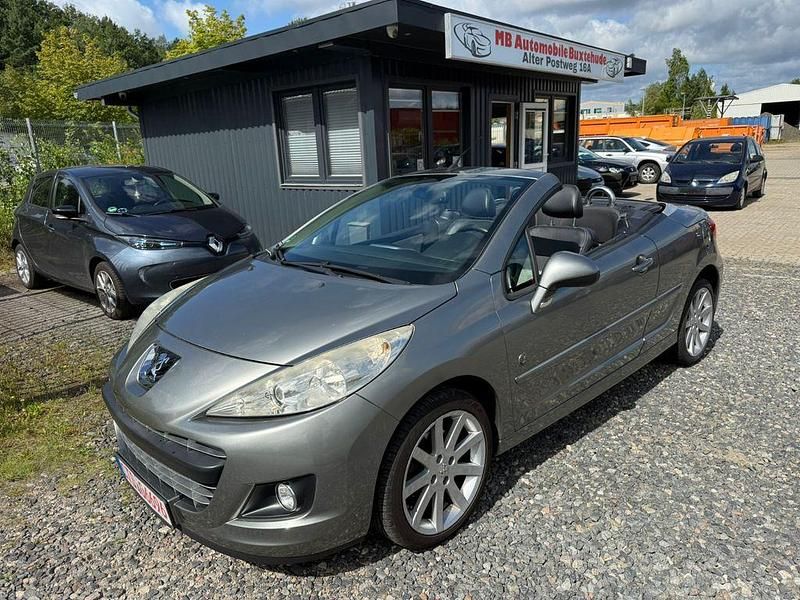 Silber Gebraucht 2009 Peugeot 207 CC Roland Garros Cabrio | 3.999 € (Fairer Preis) - Bild 1/4