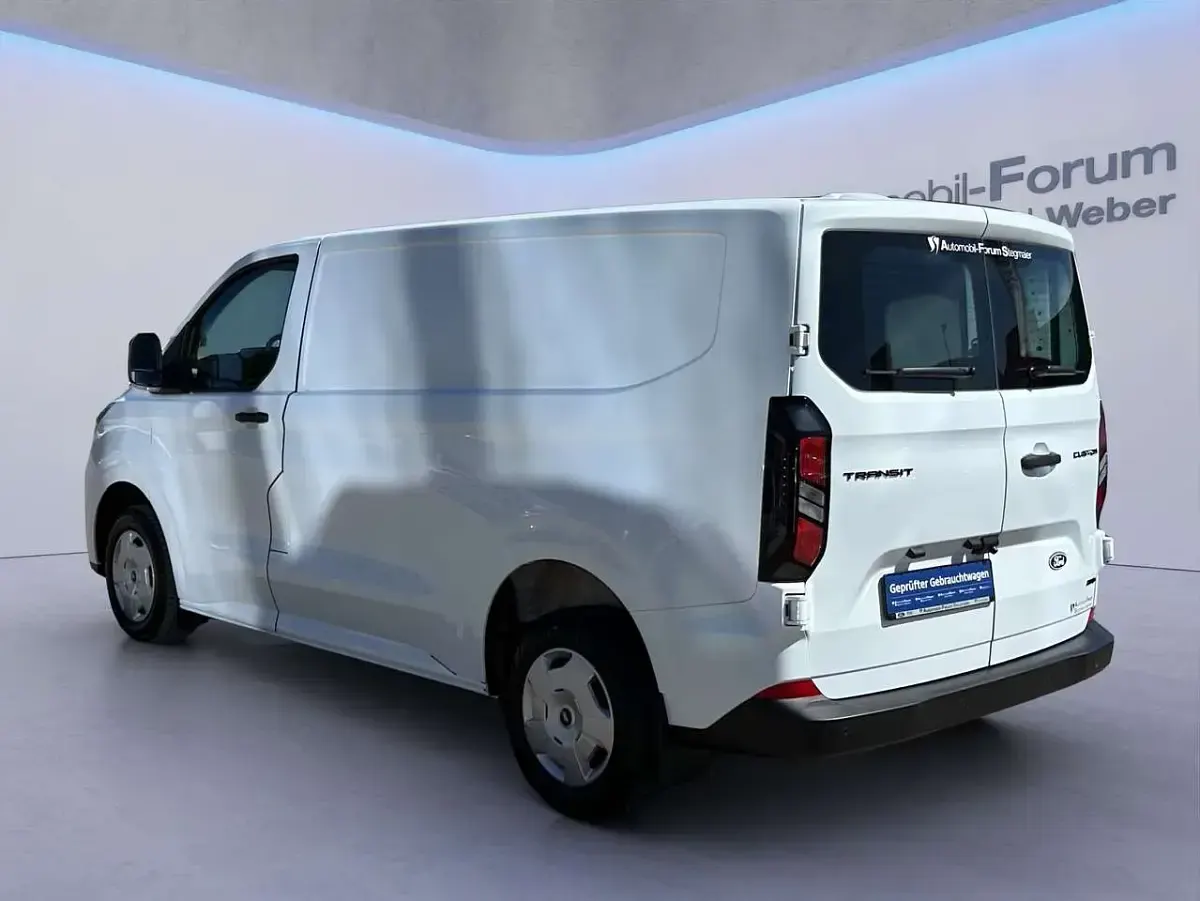 Gebraucht Ford Transit Custom S 136 PS (100 kW) 2024 Frostweiß Limousine