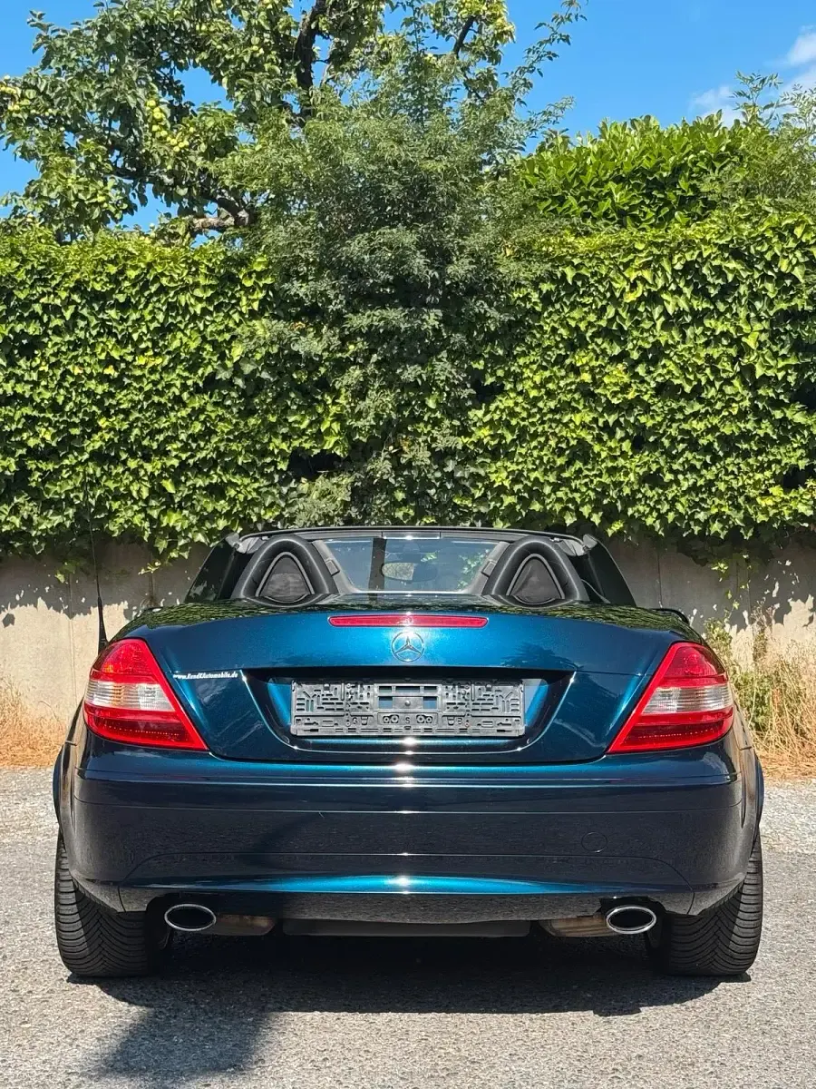 Gebraucht Mercedes SLK200 163 PS (119 kW) 2006 Blau Cabrio