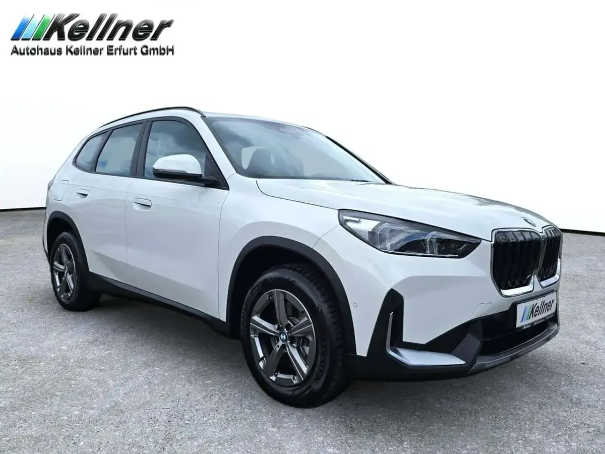 Używany BMW X1 Performance 223 KM (164 kW) 2024 Biały SUV