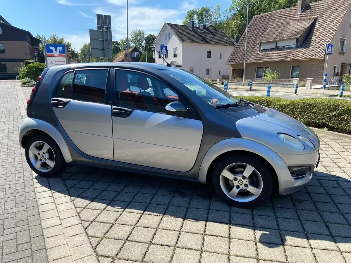 Usata Smart ForFour 60 CV (44 kW) 2005 Grigio Utilitaria