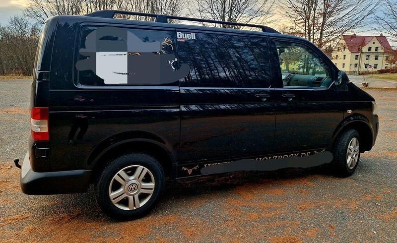 Gebraucht VW T5 113 PS (83 kW) 2013 Schwarz Van