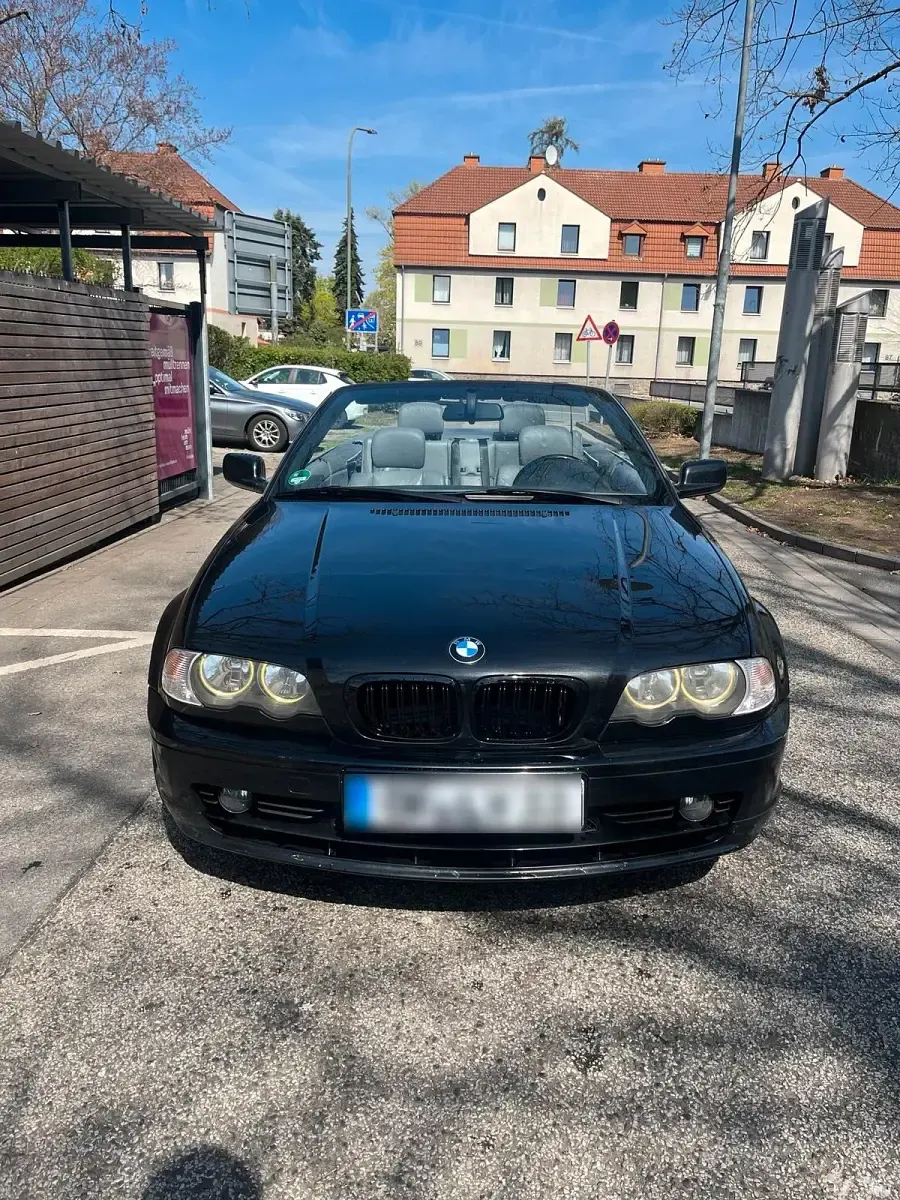 Gebraucht BMW 325 Cabriolet 192 PS (141 kW) 2002 Schwarz Cabrio