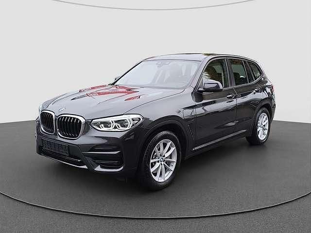 Gebraucht BMW X3 Advantage 184 PS (135 kW) 2021 Grau SUV