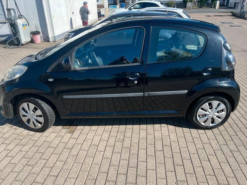 Schwarz Gebraucht 2009 Citroën C1 Kleinwagen | 900 € (Guter Preis) - Bild 1/4