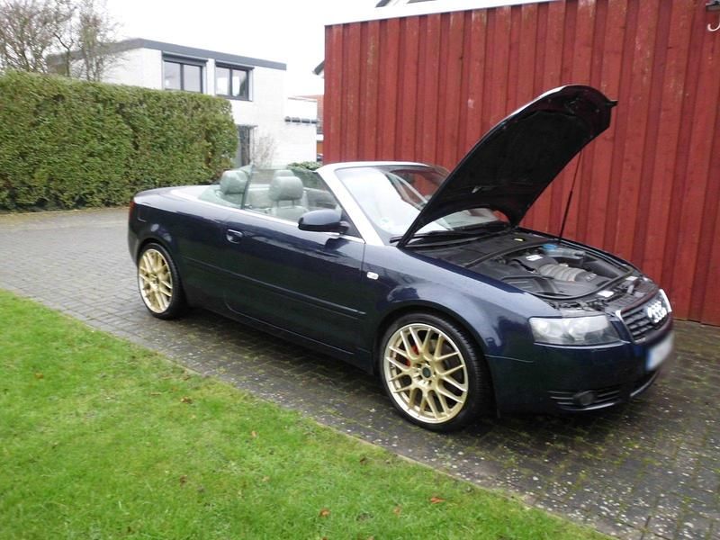 Gebraucht Audi A4 Cabriolet 220 PS (161 kW) 2002 Blau Cabrio