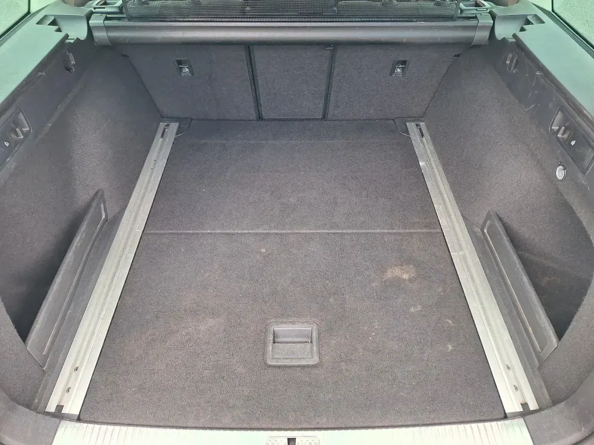 Gebraucht VW Passat Highline 150 PS (110 kW) 2017 Schwarz Limousine