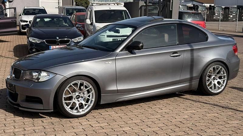 Gebraucht BMW 135 M Sport 306 PS (225 kW) 2010 Grau Kleinwagen