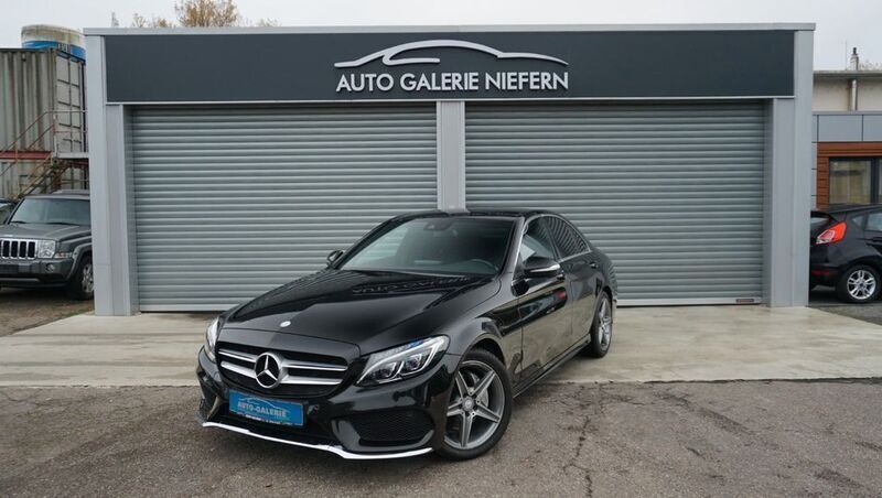 Schwarz Gebraucht 2014 Mercedes C200 AMG Limousine | 20.900 € (Teuer) - Bild 1/4