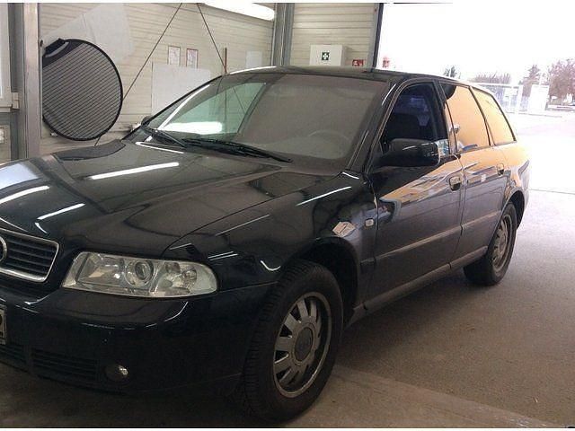 Gebraucht Audi A4 125 PS (91 kW) 1999 Schwarz metallic Kombi