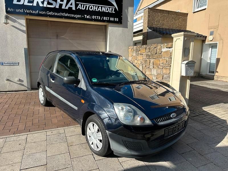 Blau Gebraucht 2006 Ford Fiesta Kleinwagen | 699 € (Guter Preis) - Bild 1/4