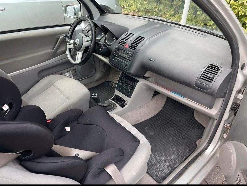 Gebraucht VW Lupo 68 PS (50 kW) 2021 Silber Kleinwagen