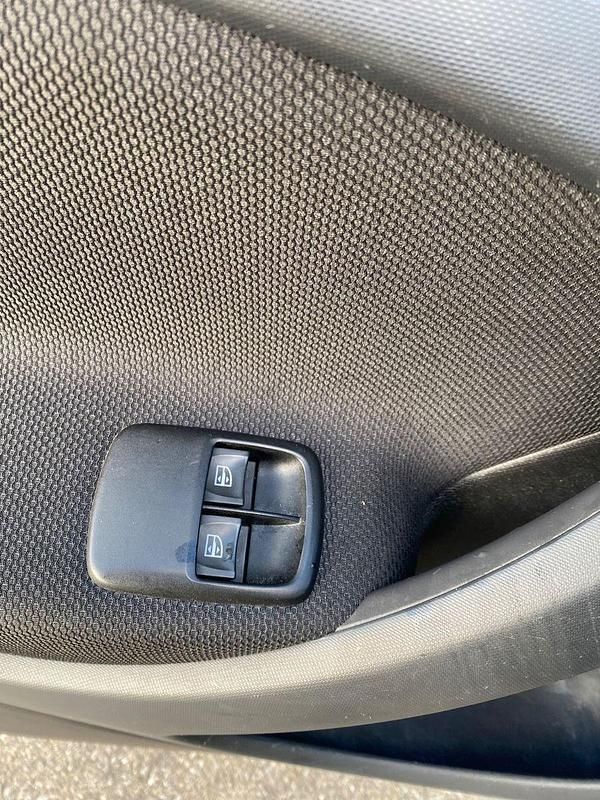 Gebraucht Smart ForFour Electric Drive 60 kW (82 PS) 2018 Schwarz Kleinwagen