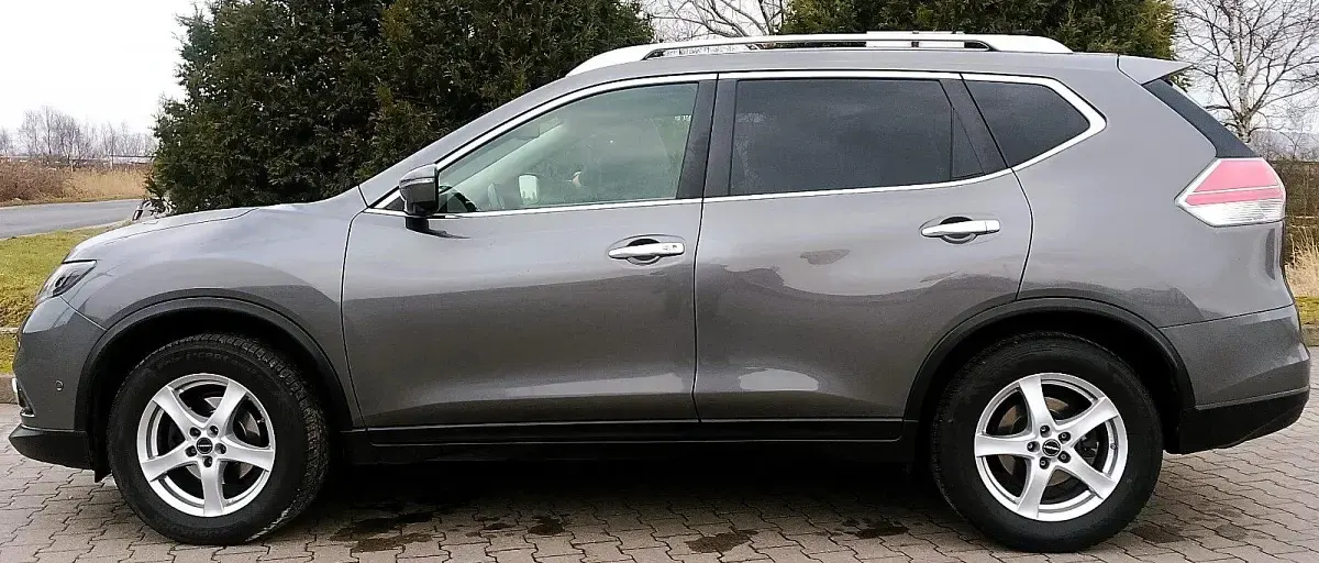 Gebraucht Nissan X-Trail Tekna 131 PS (96 kW) 2017 Grau SUV