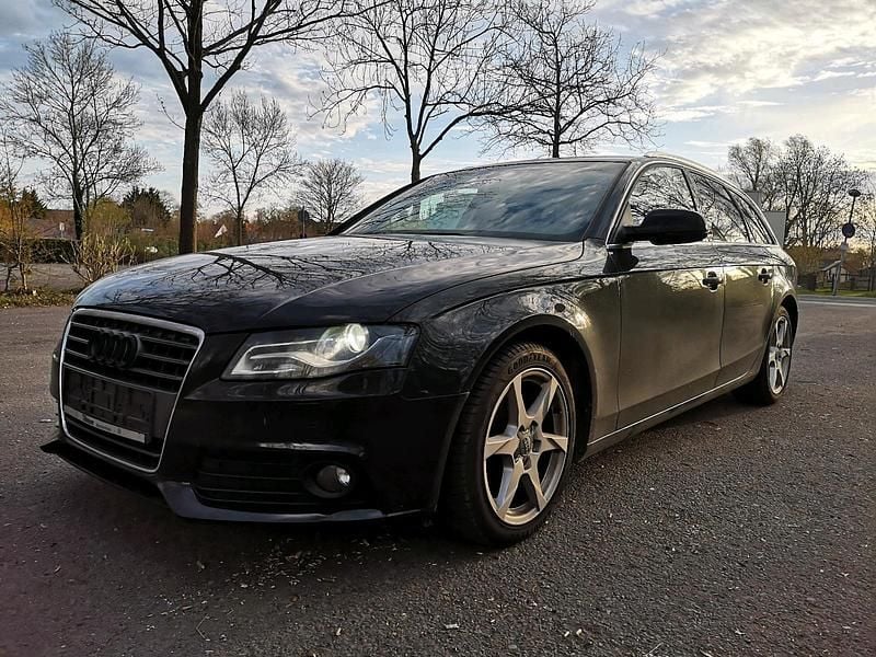 Gebraucht Audi A4 143 PS (105 kW) 2011 Schwarz Kombi