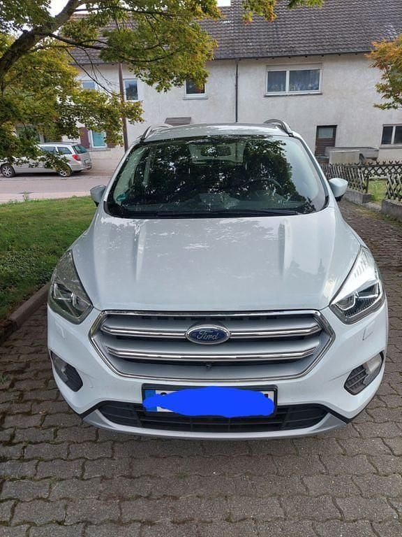 Gebraucht Ford Kuga Cool & Connect 120 PS (88 kW) 2018 Weiß SUV