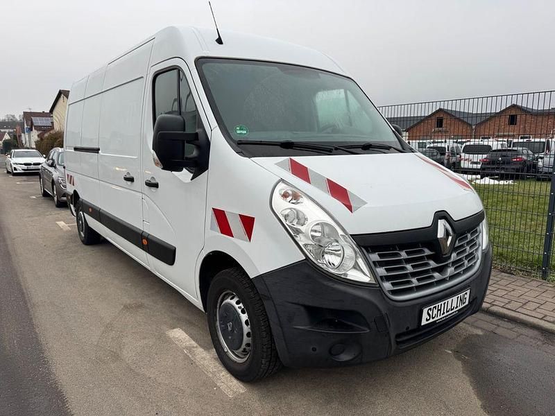 Gebraucht Renault Master 131 PS (96 kW) 2019 Weiß Limousine