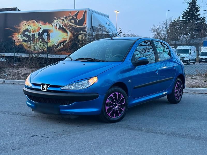 Gebraucht Peugeot 206 75 PS (55 kW) 2004 Blau Kleinwagen