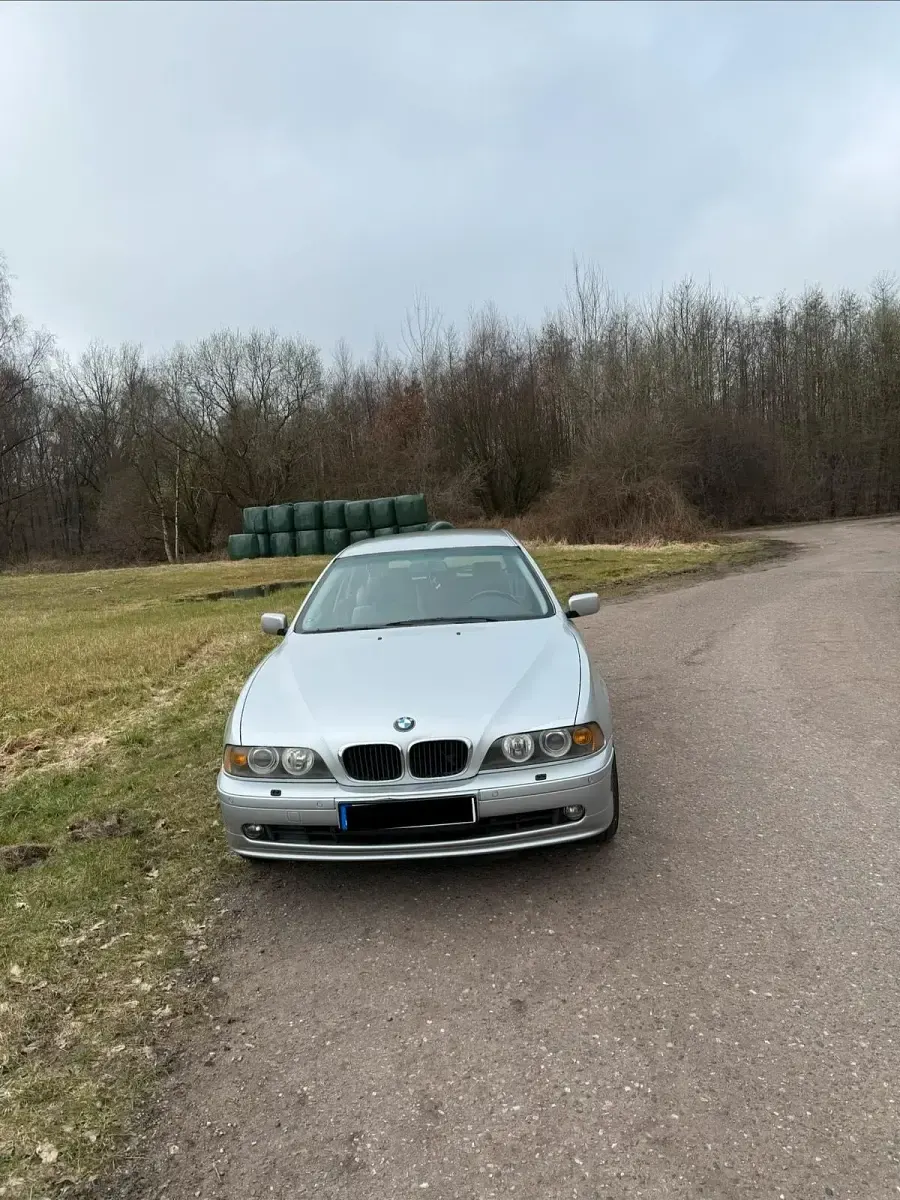 Gebraucht BMW 525 192 PS (141 kW) 2001 Silber Kombi