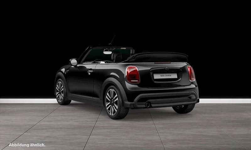 Gebraucht Mini Cooper Cabriolet 136 PS (100 kW) 2023 Midnight black Cabrio