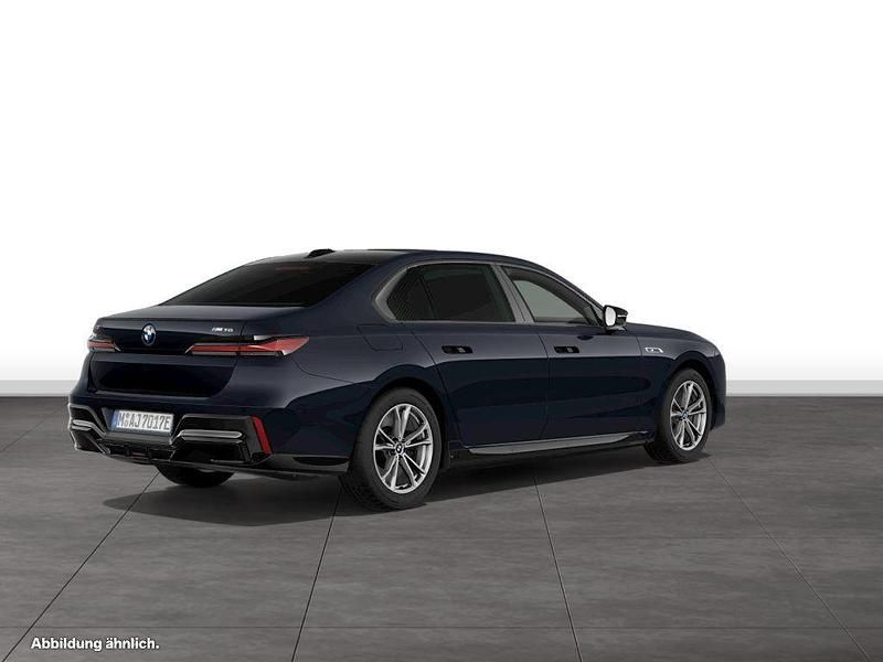 Carbonschwarz metallic Gebraucht 2024 BMW i7 Comfort Edition Limousine | 138.874 € (Teuer) - Bild 1/3