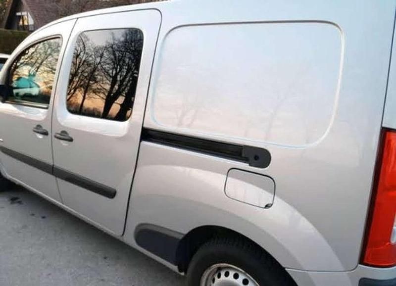 Gebraucht Mercedes Citan 109 90 PS (66 kW) 2013 Schwarz Van / Kleinbus