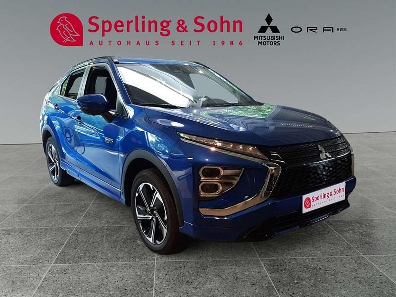 Gebraucht Mitsubishi Eclipse Cross Select 188 PS (138 kW) 2022 Laser blau SUV