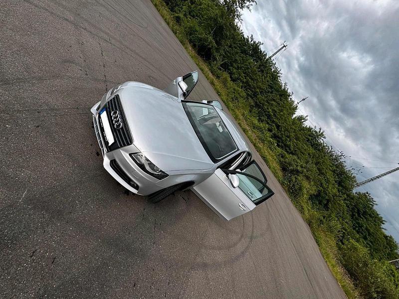Używany Audi A4 160 KM (117 kW) 2008 Srebrny Sedan/Limuzyna