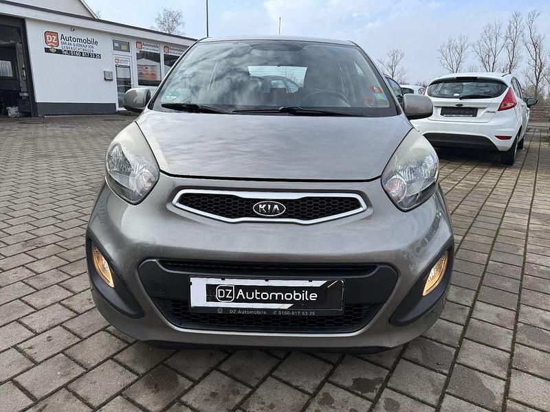 Gebraucht Kia Picanto Edition 7 69 PS (50 kW) 2011 Silber Kleinwagen