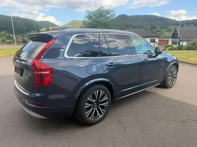 Gebraucht Volvo XC90 173 PS (127 kW) 2022 SUV