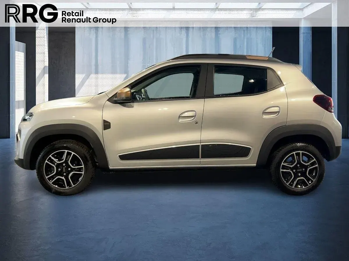 Usado Dacia Spring Extreme 47 kW (65 CV) 2024 Gris Utilitario