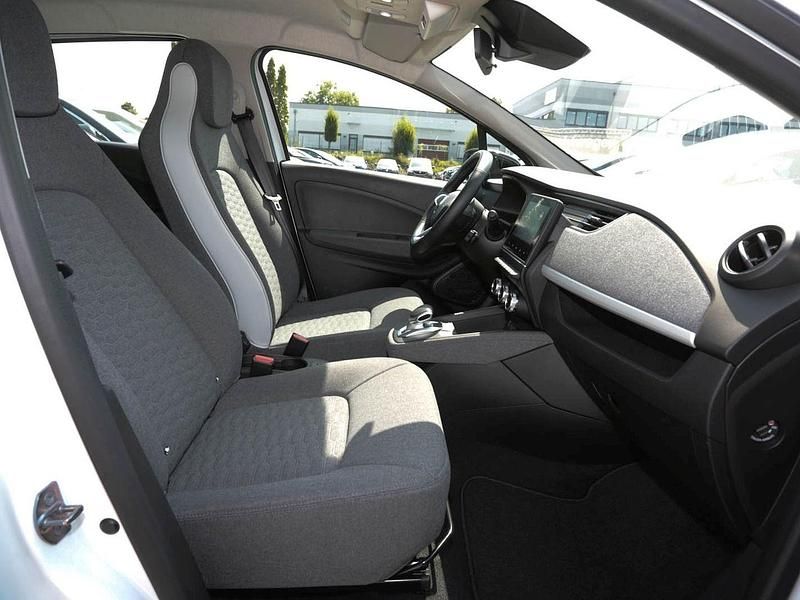 Gebraucht Renault Zoe Evolution 99 kW (135 PS) 2023 Weiß Kleinwagen