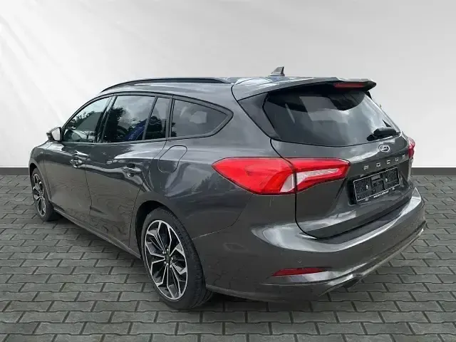 Gebraucht Ford Focus ST-Line X 155 PS (114 kW) 2022 Magnetic grau metallic Kombi