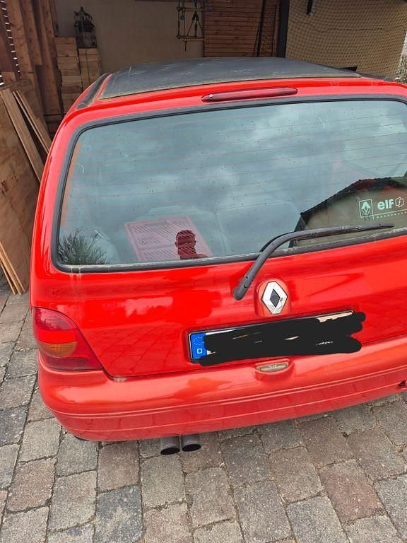 Gebraucht Renault Twingo Dynamique 75 PS (55 kW) 2005 Rot Kleinwagen