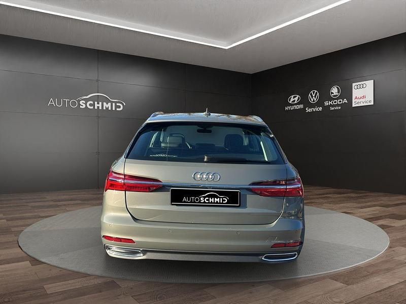 Gebraucht Audi A6 Basis 204 PS (150 kW) 2022 Chronosgrau metallic Kombi