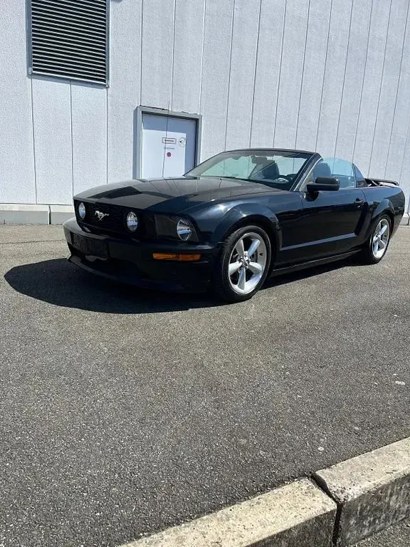 Gebraucht Ford Mustang 305 PS (224 kW) 2007 Schwarz Cabrio