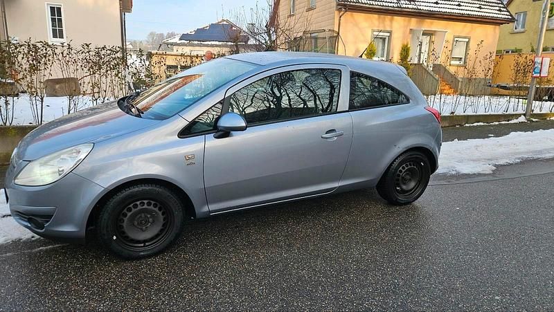 Gebraucht Opel Corsa Edition 80 PS (58 kW) 2009 Silber Kleinwagen