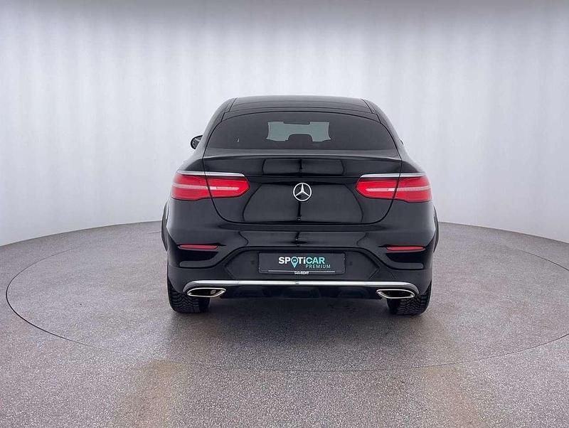 Gebraucht Mercedes GLC250 211 PS (155 kW) 2018 Schwarz SUV