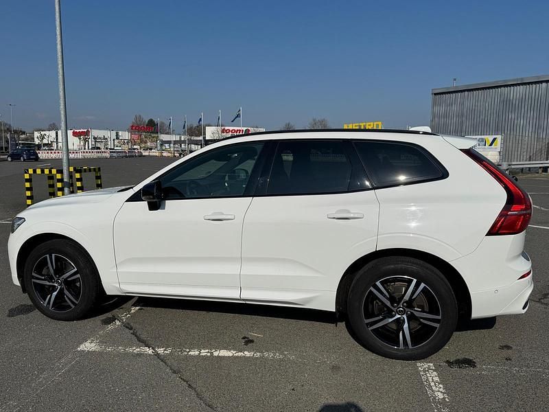 Gebraucht Volvo XC60 197 PS (144 kW) 2022 Weiß SUV