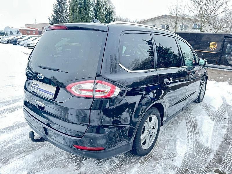 Gebraucht Ford Galaxy Titanium 150 PS (110 kW) 2020 Schwarz Van / Kleinbus