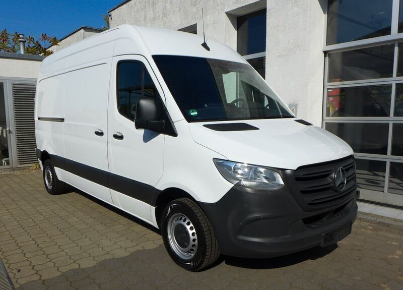Arktikweiß Gebraucht 2018 Mercedes Sprinter Van | 15.490 € (Teuer) - Bild 1/4