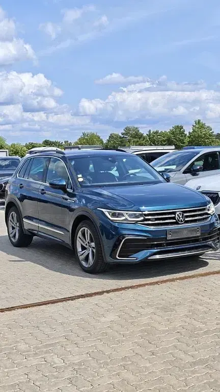 Gebraucht VW Tiguan R-line 150 PS (110 kW) 2022 Blau SUV