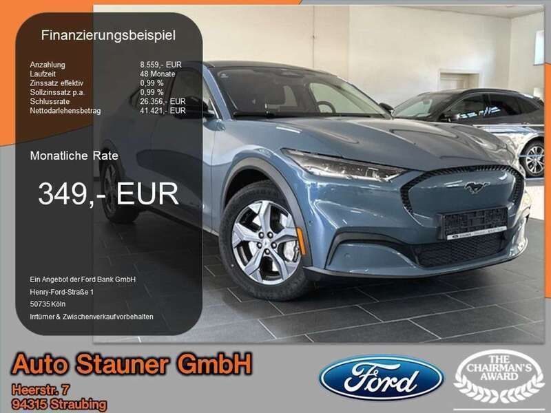 Blau Gebraucht 2023 Ford Mustang Mach-E SUV | 49.380 € - Bild 1/4