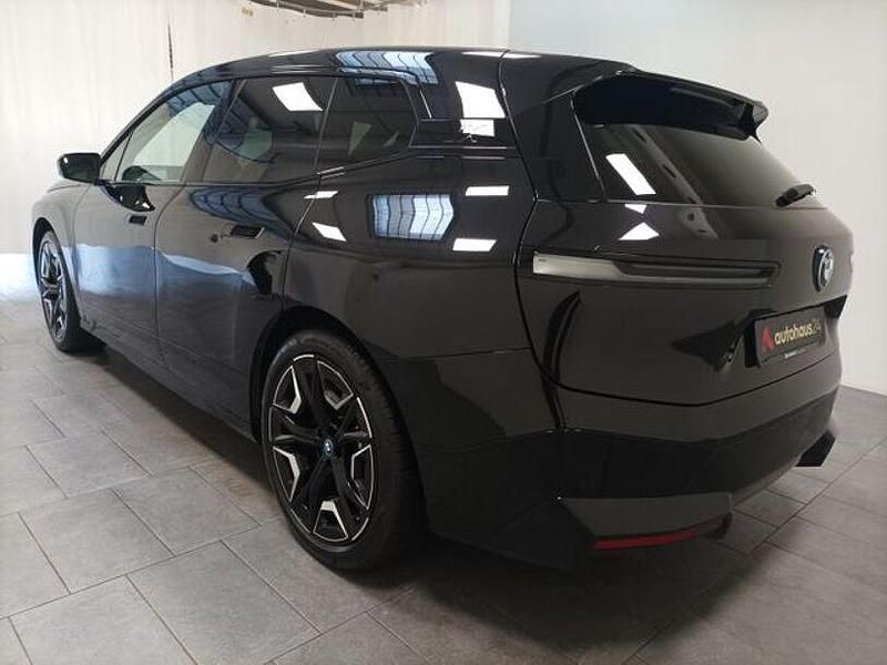 Gebraucht BMW iX Sport Line 239 kW (326 PS) 2023 Schwarz SUV