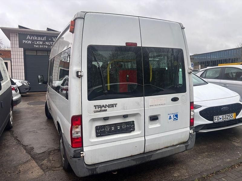 Gebraucht Ford Transit 116 PS (85 kW) 2009 Weiß Kombi