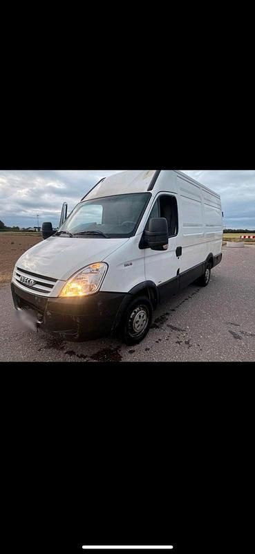 Gebraucht 2008 Iveco Daily Limousine | 3.500 € (Fairer Preis) - Bild 1/4