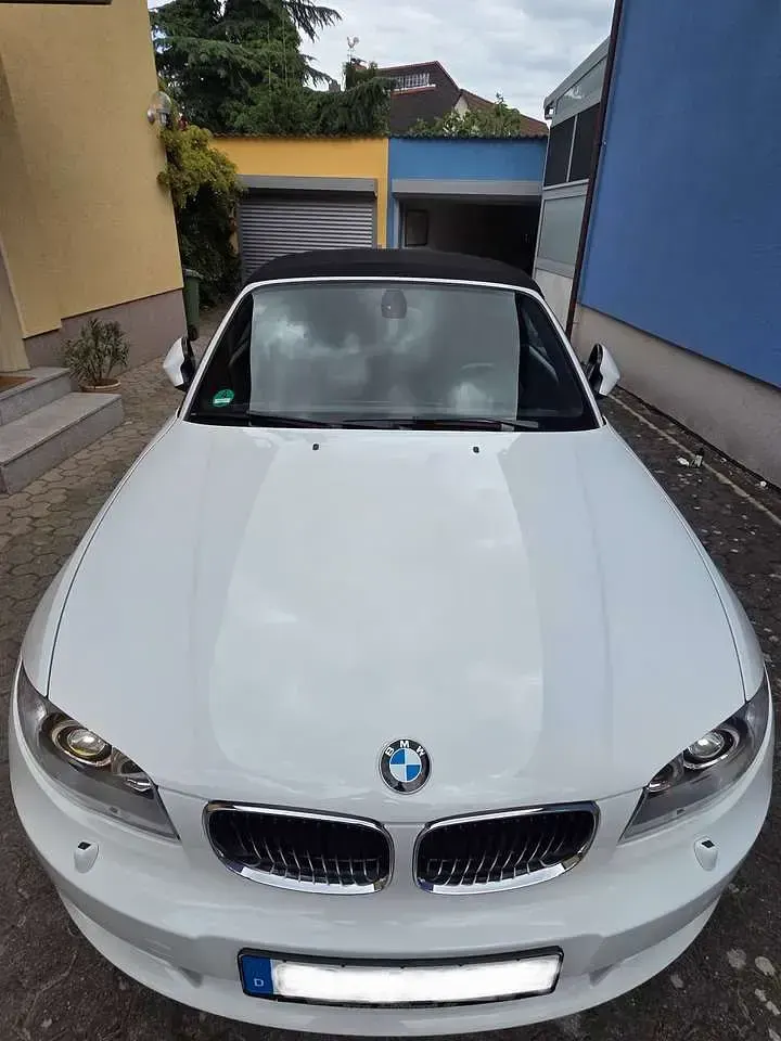 Gebraucht BMW 118 Cabriolet Performance 143 PS (105 kW) 2010 Weiß Cabrio