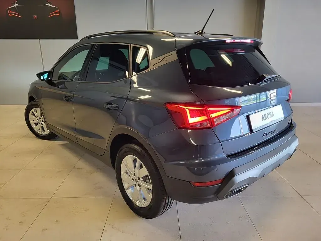 Neu Seat Arona FR 116 PS (85 kW) 2026 Magnetic grau SUV