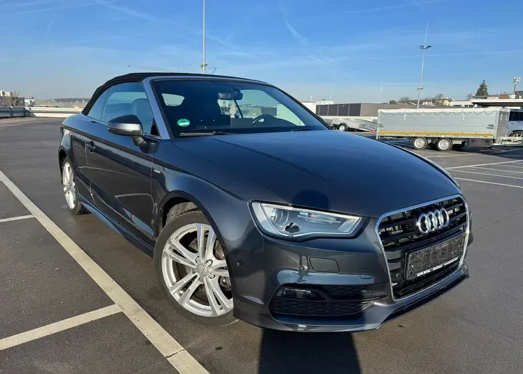 Używany Audi A3 Cabriolet S-Line 184 KM (135 kW) 2016 Szary Kabriolet